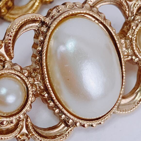 VTG 60s Lot of 2 Brooches Faux Pearl Rhinestone Victorian Revival Romantic Pins - Picture 9 of 10
